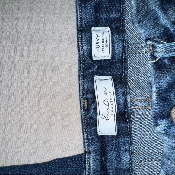 KANCAN KURVY ULTRA HIGH RISE SKINNY JEANS SIZE 27 - Picture 7 of 9